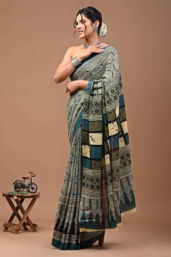 Royal Heritage Mosaic in Mulmul Saree-2